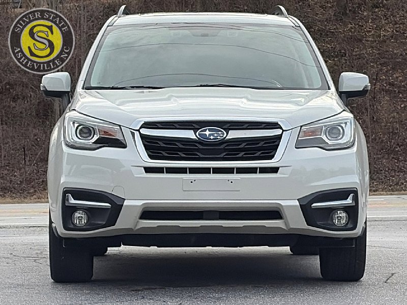Used 2017 Subaru Forester 2.5i Touring image 2