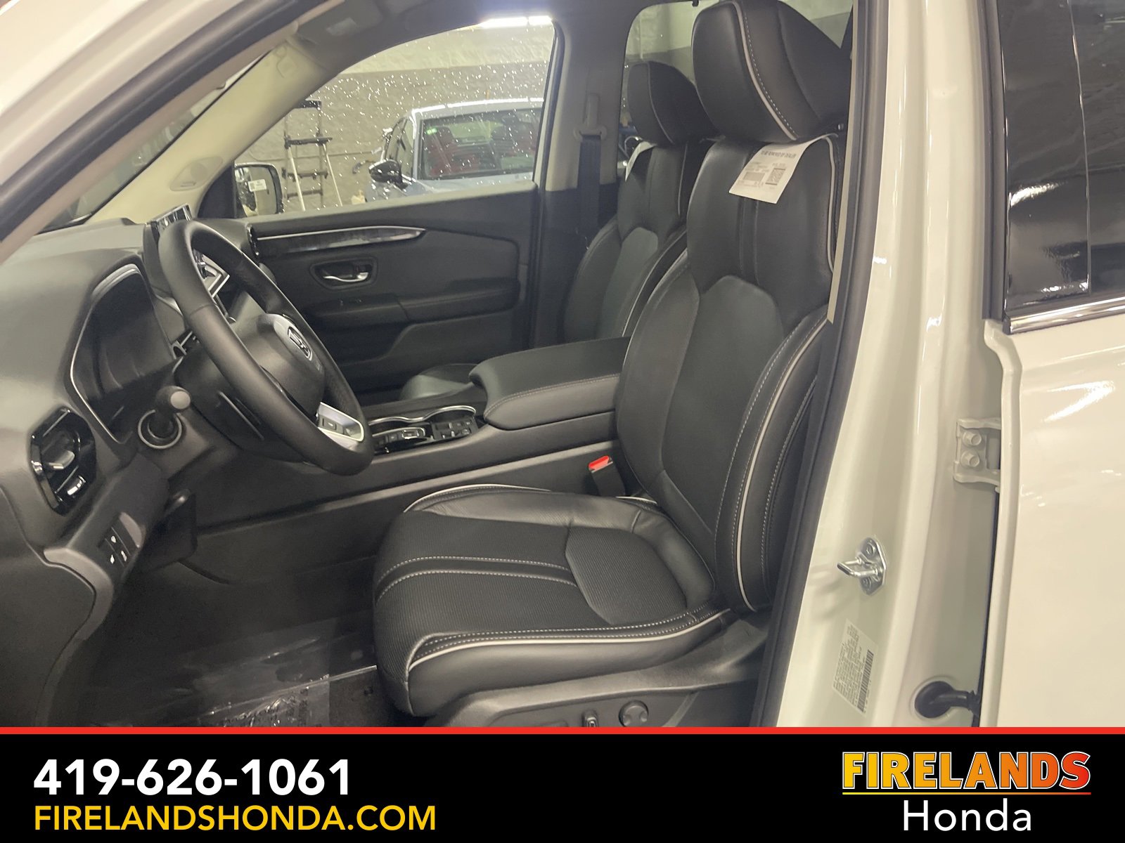 New 2025 Honda Pilot Elite image 23