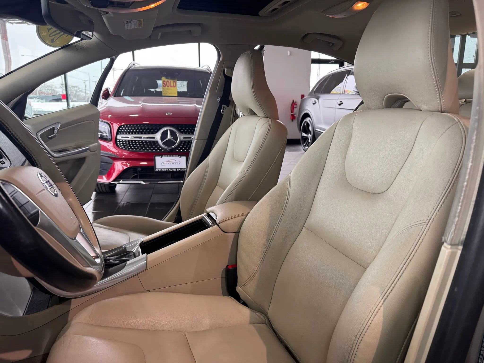 Used 2015 Volvo S60 T5 Premier image 10