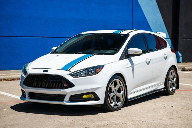 Used 2016 Ford Focus ST image 33