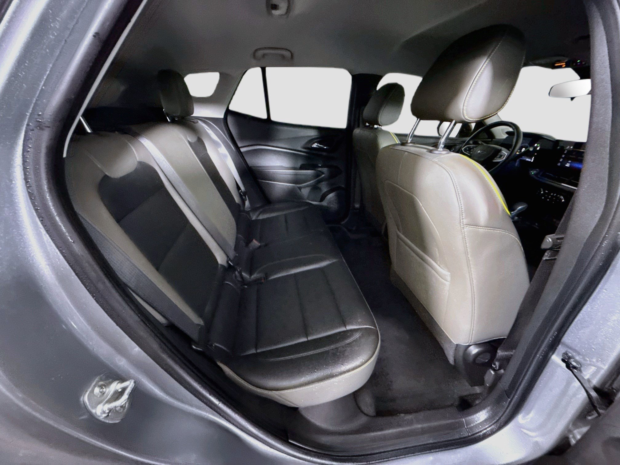 Used 2025 Chevrolet Trax ACTIV w/ Driver Confidence Package FWD image 27