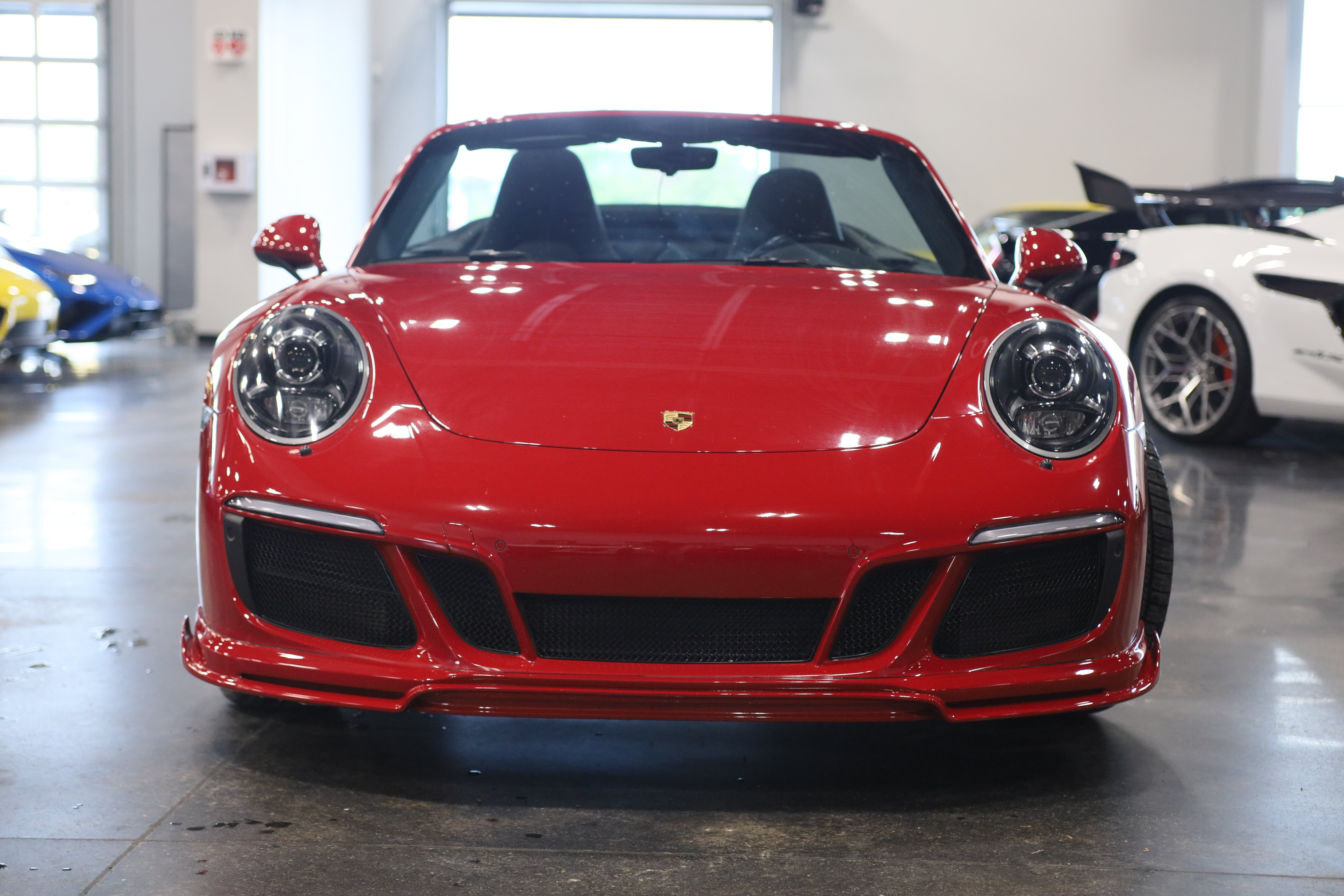 Used 2018 Porsche 911 Carrera 4 GTS AWD/4WD image 2