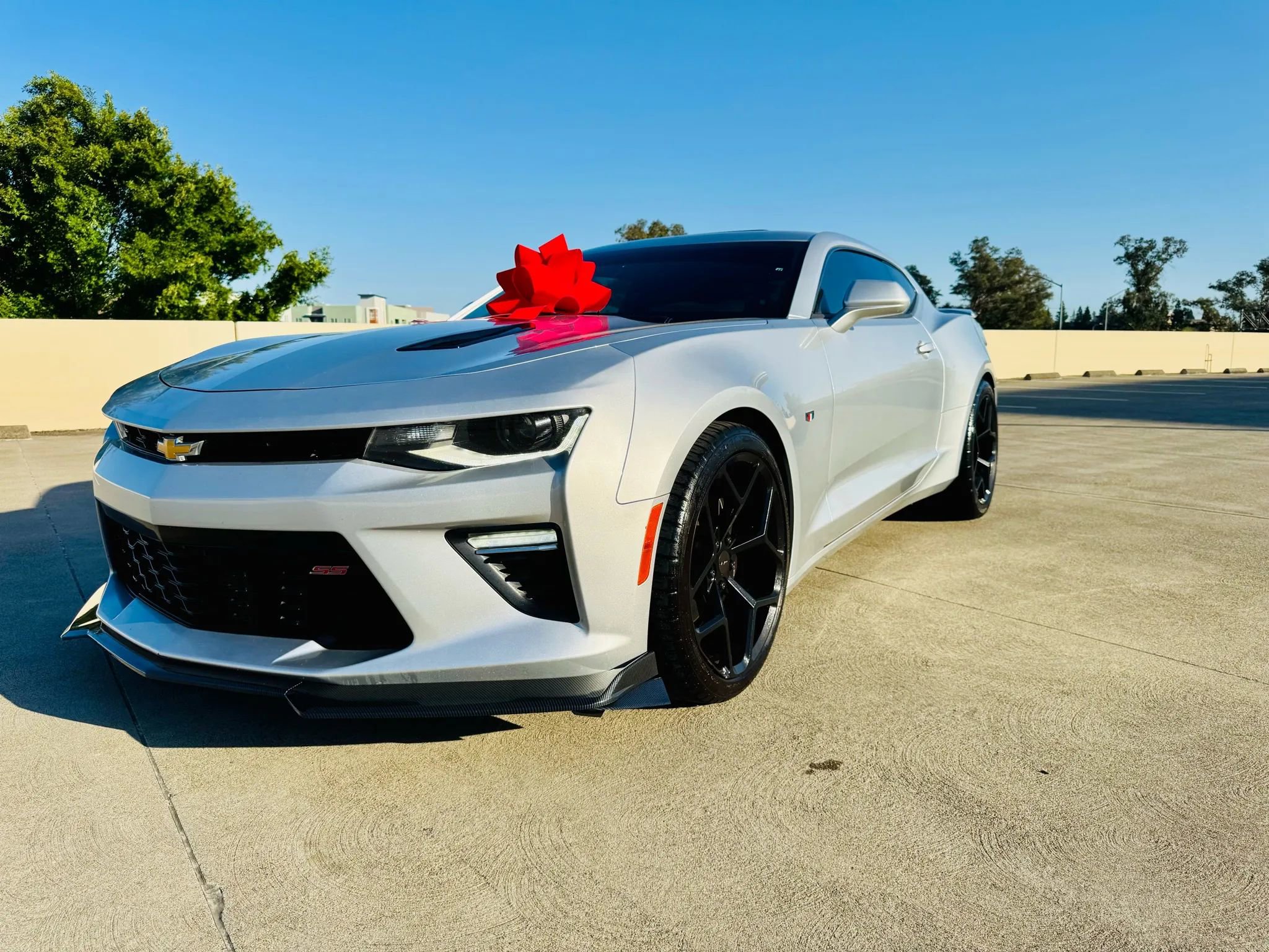 Used 2017 Chevrolet Camaro SS image 5