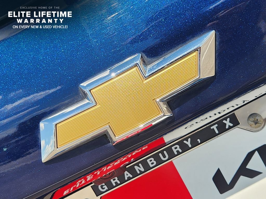 Used 2023 Chevrolet Equinox LT w/ Driver Convenience Package FWD image 6