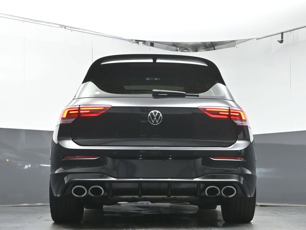 Used 2024 Volkswagen Golf R image 35