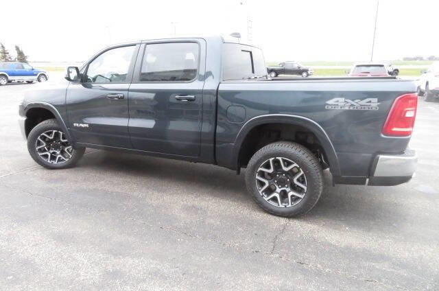 Used 2026 RAM 1500 Laramie w/ Off Road Group AWD/4WD image 7