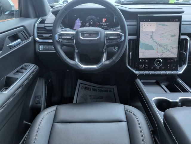 Used 2026 GMC Acadia Elevation w/ Elevation Premium Package FWD image 2