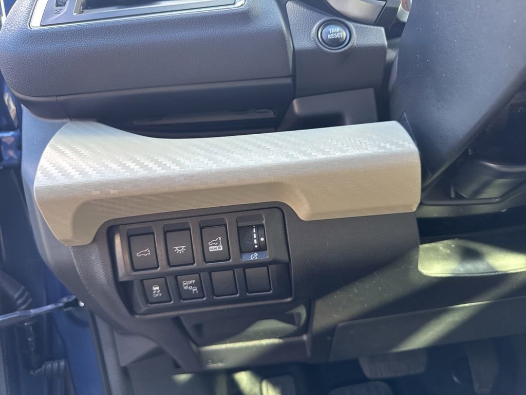 Used 2021 Subaru Ascent Premium w/ Sport Package image 22