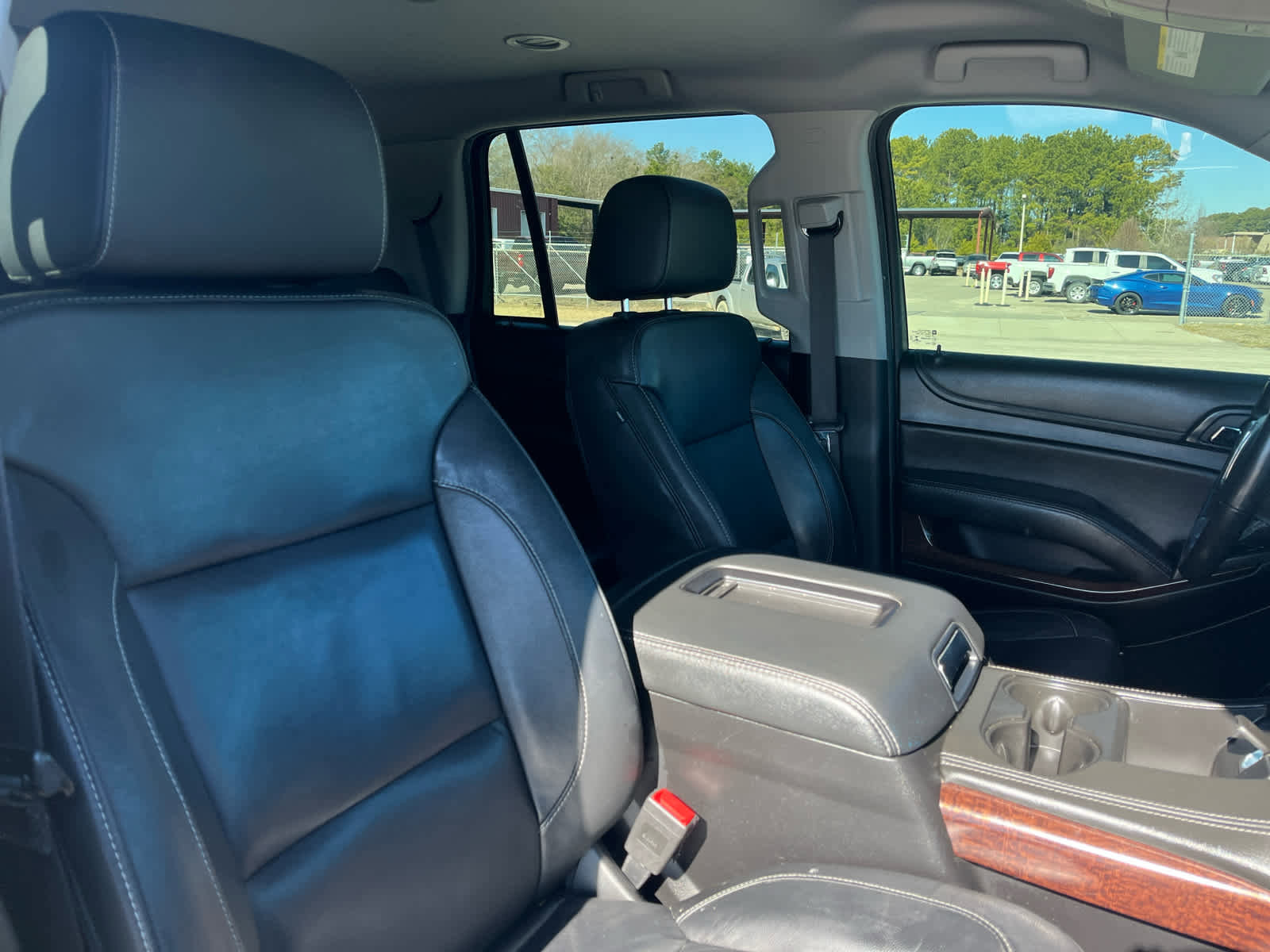 Used 2019 GMC Yukon SLT image 22