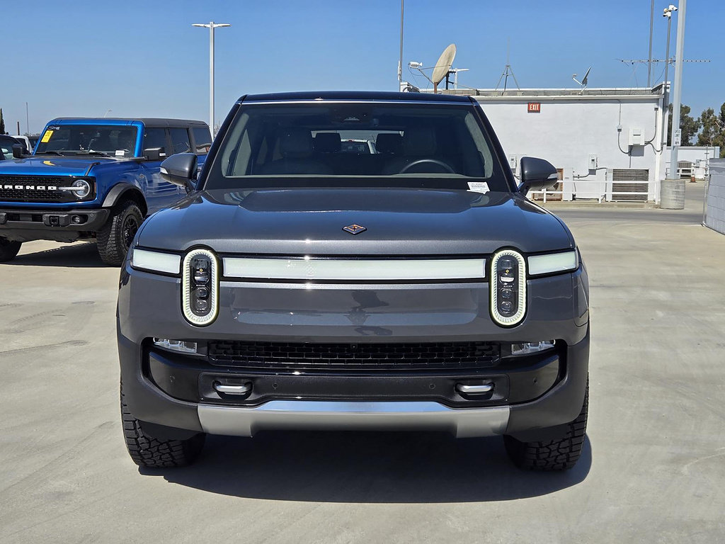 Used 2023 Rivian R1S Adventure AWD/4WD image 3