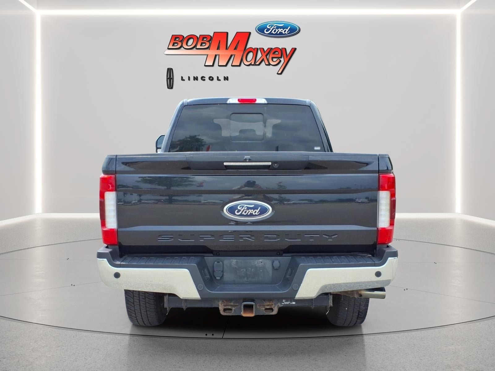 Used 2019 Ford F250 Lariat w/ Lariat Ultimate Package AWD/4WD image 6