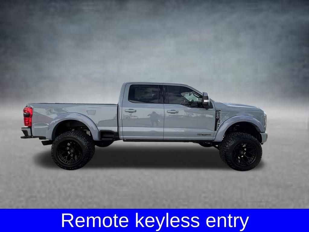 New 2026 Ford F250 Lariat w/ Black Appearance Package AWD/4WD image 3