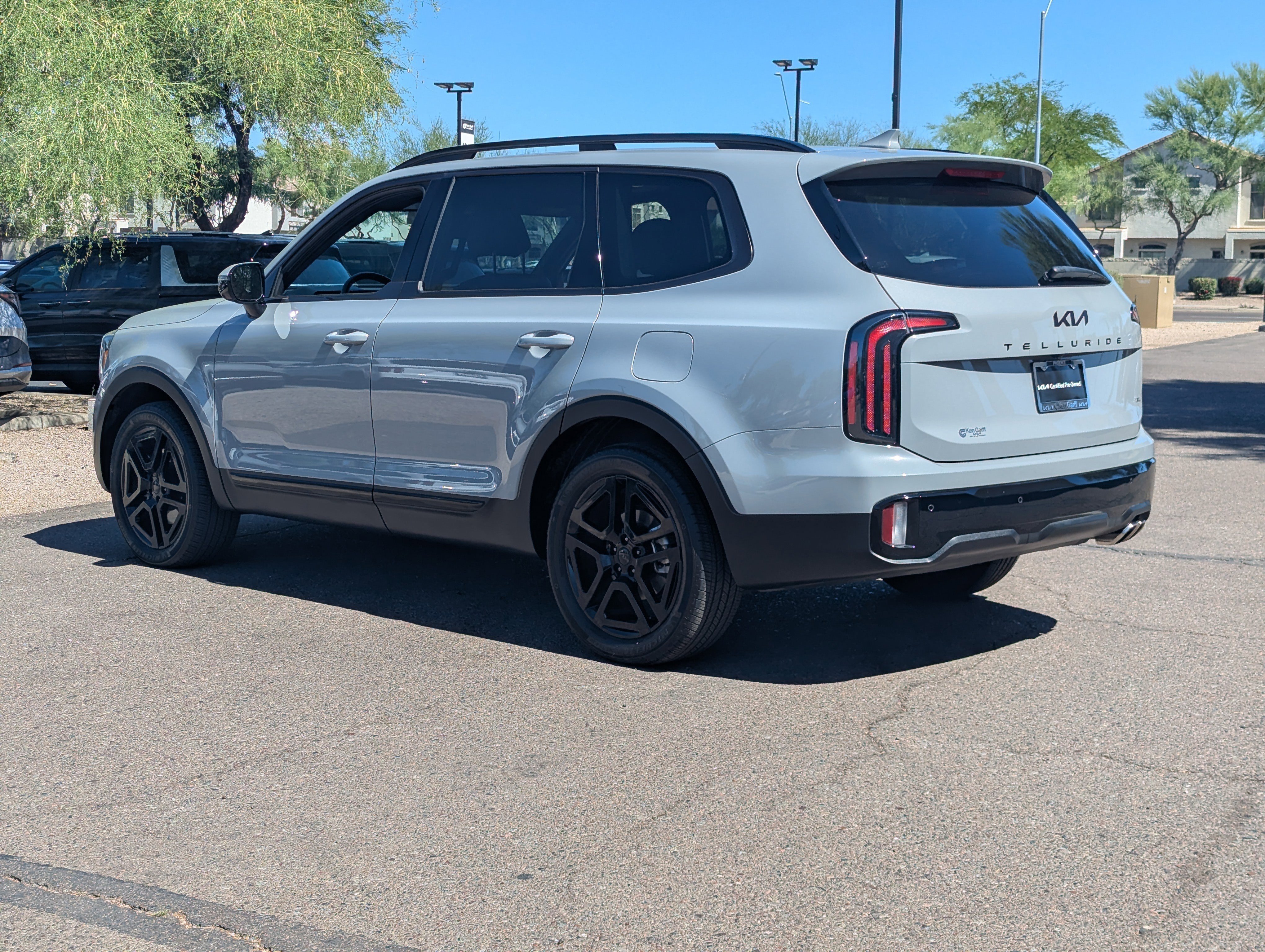 Certified 2025 Kia Telluride SX X-Line AWD/4WD image 4