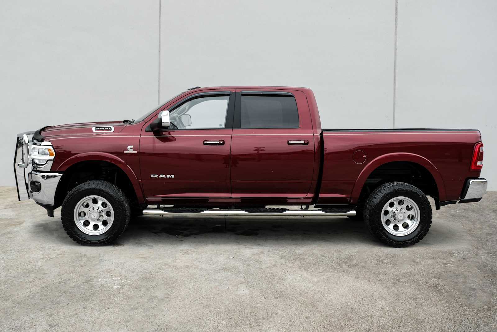 Used 2022 RAM 2500 Laramie AWD/4WD image 11