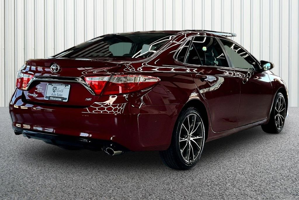 Used 2016 Toyota Camry SE FWD image 6