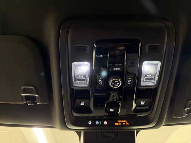 New 2026 GMC Yukon XL Denali w/ Sun & Power Step Package image 23