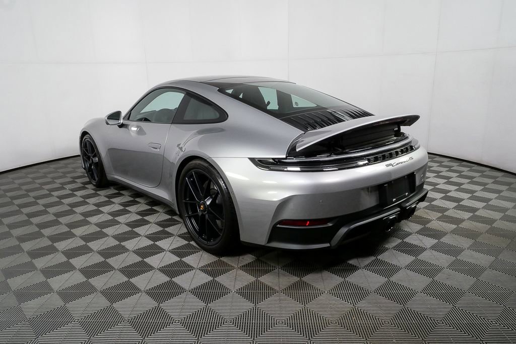 Certified 2026 Porsche 911 Carrera GTS image 3