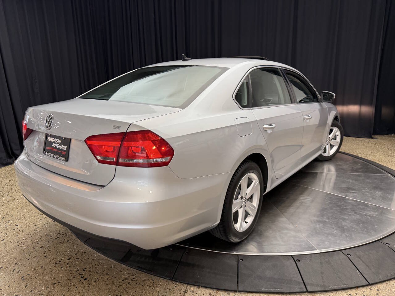 Used 2013 Volkswagen Passat 2.5 SE FWD image 10