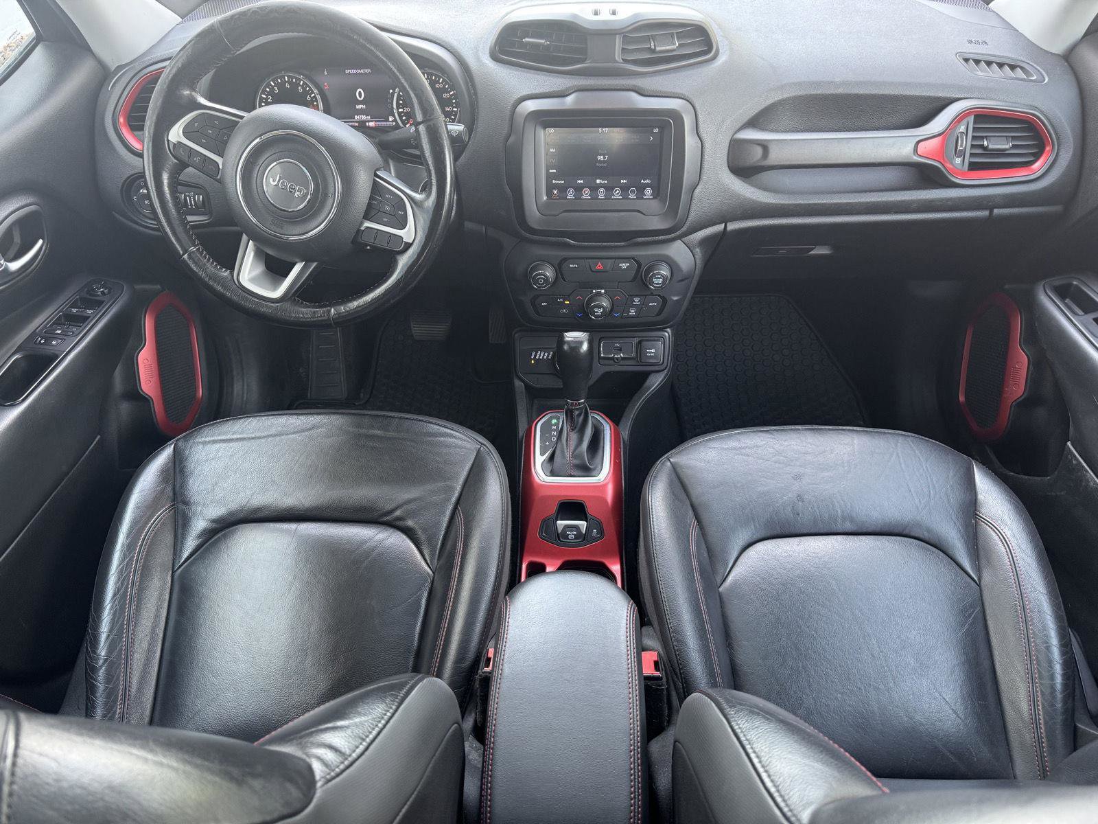 Used 2018 Jeep Renegade Trailhawk AWD/4WD image 20