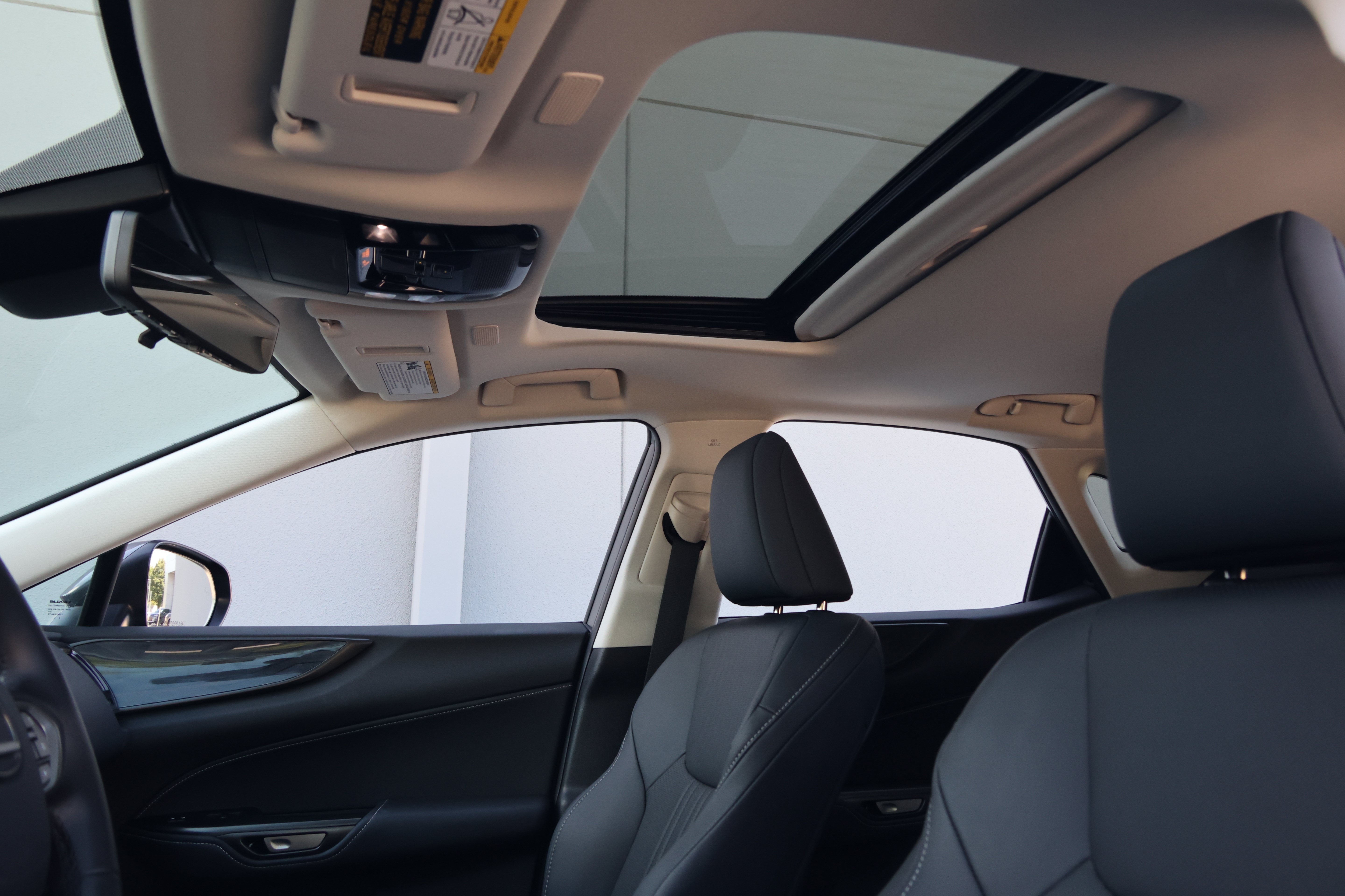 Certified 2025 Lexus NX 350 AWD w/ Accessory Package (2T) image 34