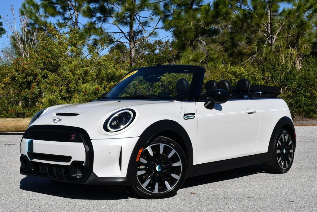 Used 2024 MINI Cooper S w/ Seaside Edition image 20