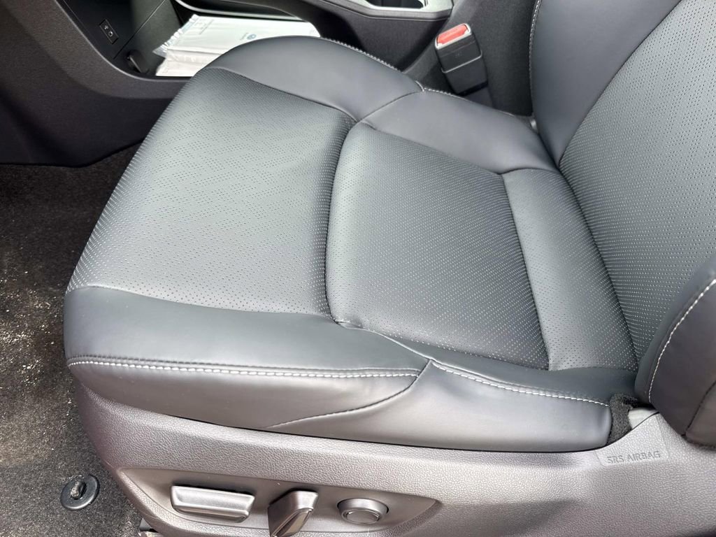 New 2026 Subaru Solterra image 25