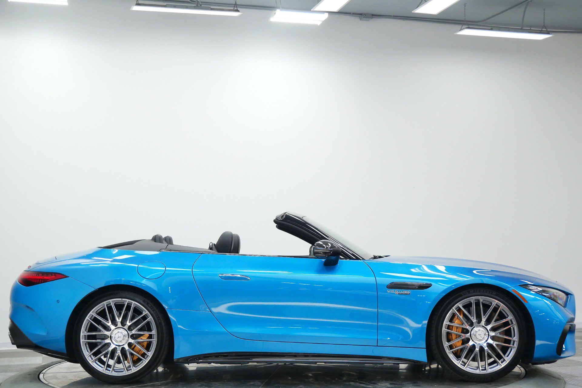 Used 2025 Mercedes-Benz SL 63 AMG S e Performance 4MATIC image 56