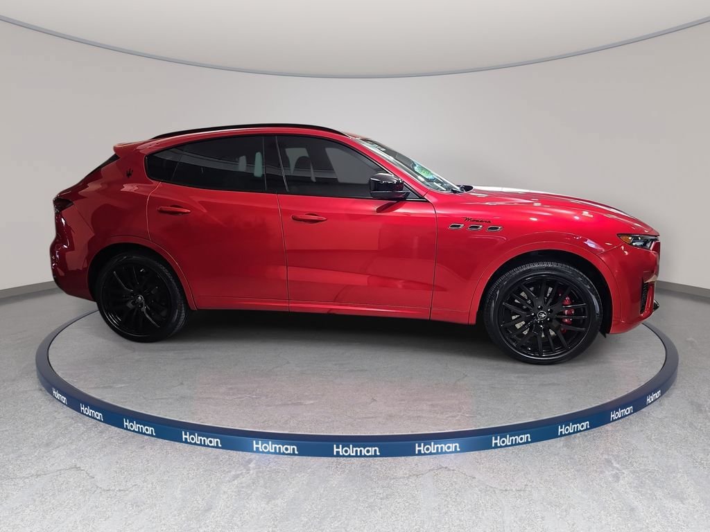 Used 2022 Maserati Levante Modena AWD/4WD image 5