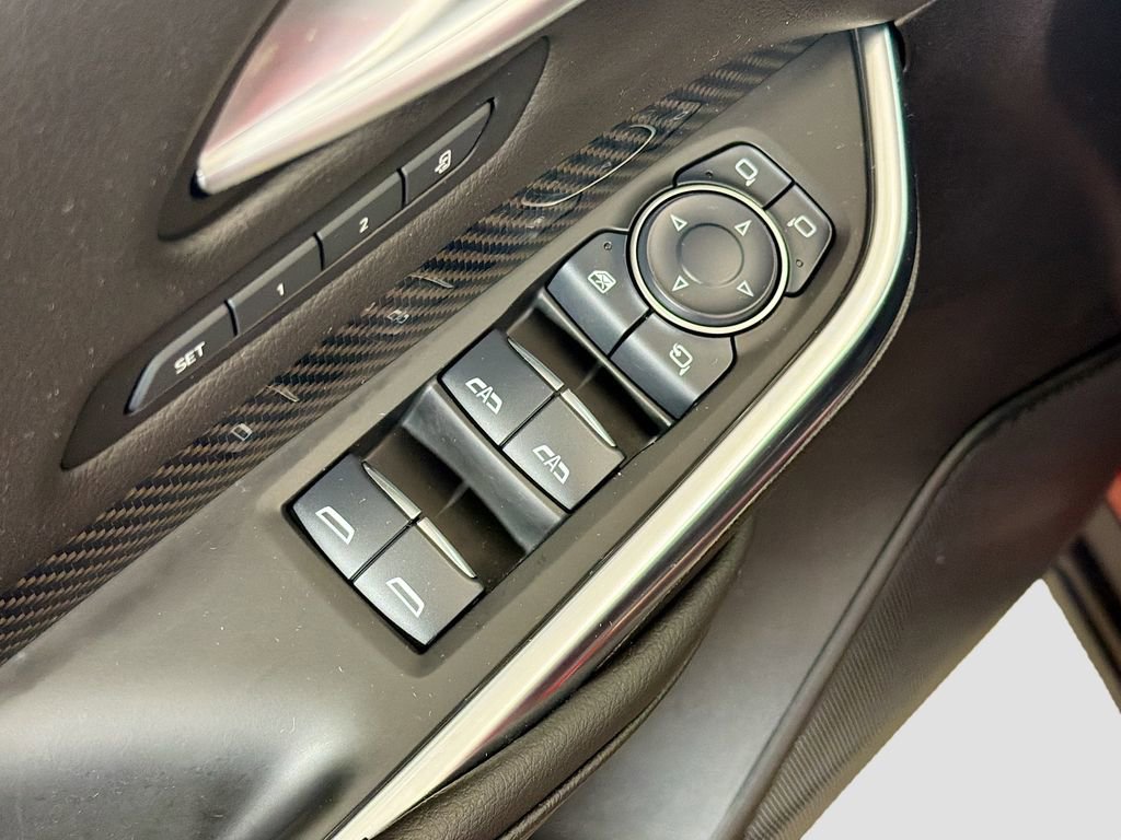 Used 2025 Cadillac XT4 Sport image 17