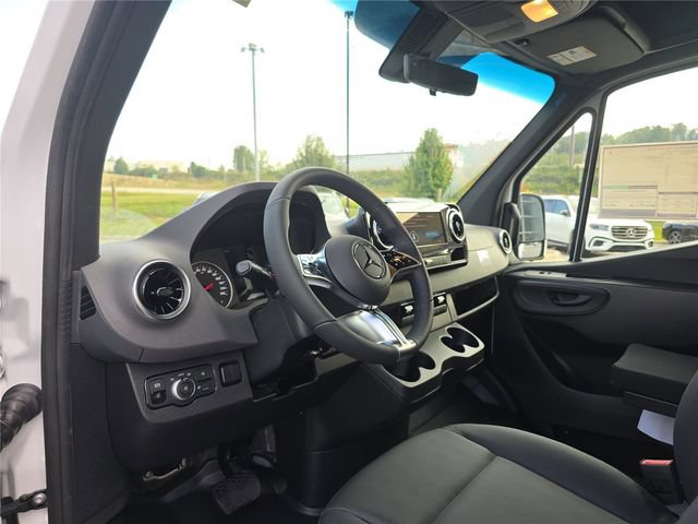 New 2026 Mercedes-Benz Sprinter 2500 image 20
