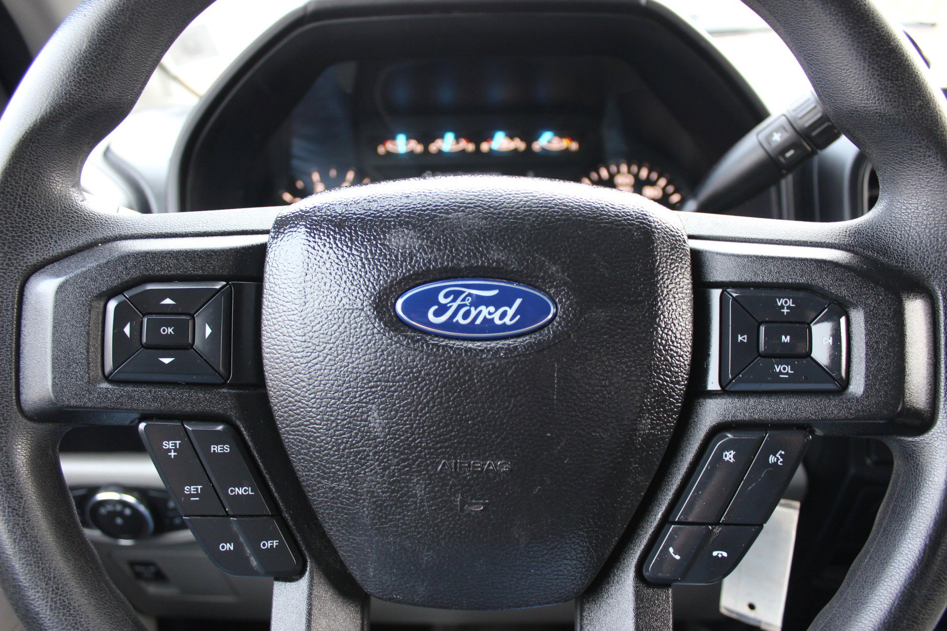 Used 2017 Ford F150 XL w/ Equipment Group 101A Mid image 25