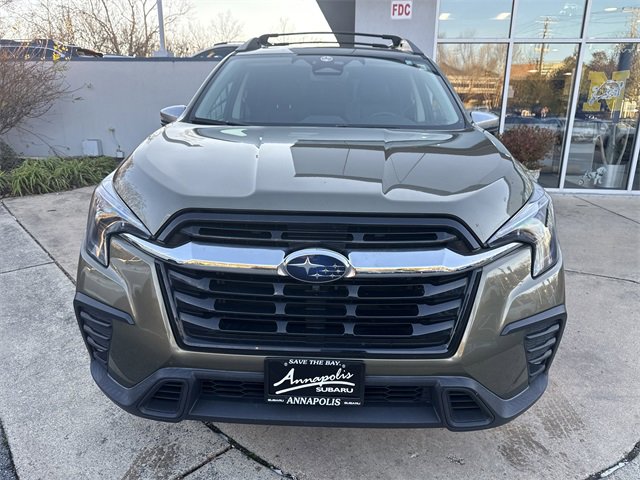 Certified 2023 Subaru Ascent Limited w/ Technology Package image 3