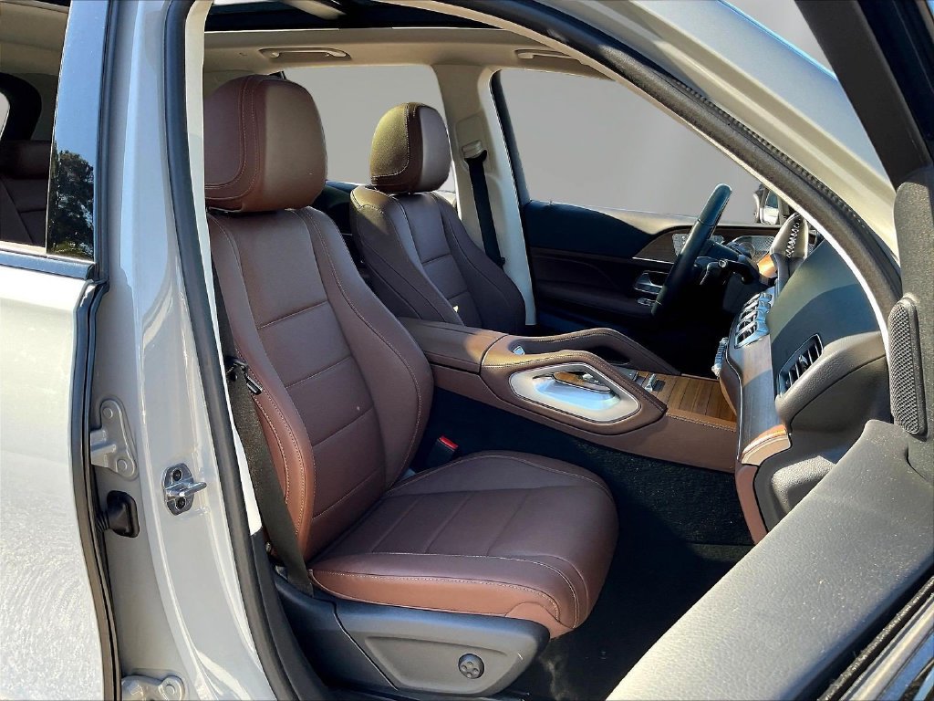 Certified 2025 Mercedes-Benz GLE 350 4MATIC image 30