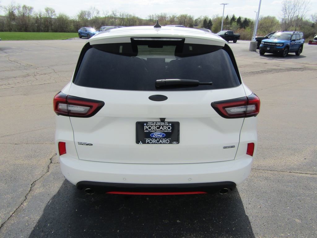Used 2023 Ford Escape ST-Line Select w/ Tech Pack #2 AWD/4WD image 5