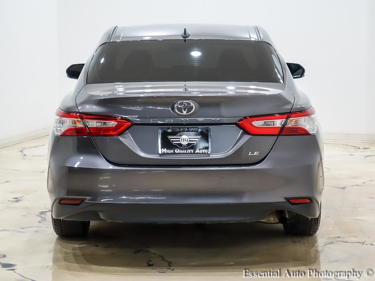 Used 2019 Toyota Camry LE w/ Convenience Package image 7