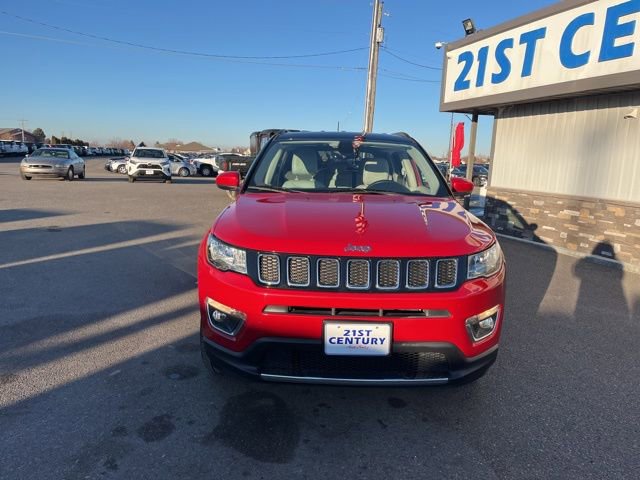 Used 2018 Jeep Compass Limited w/ Navigation Group image 2