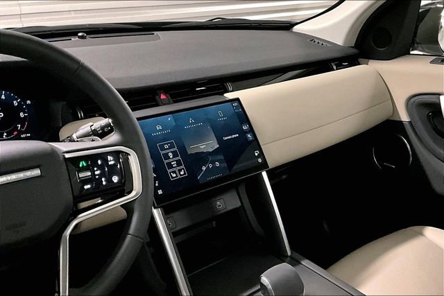 Certified 2025 Land Rover Discovery Sport S image 5