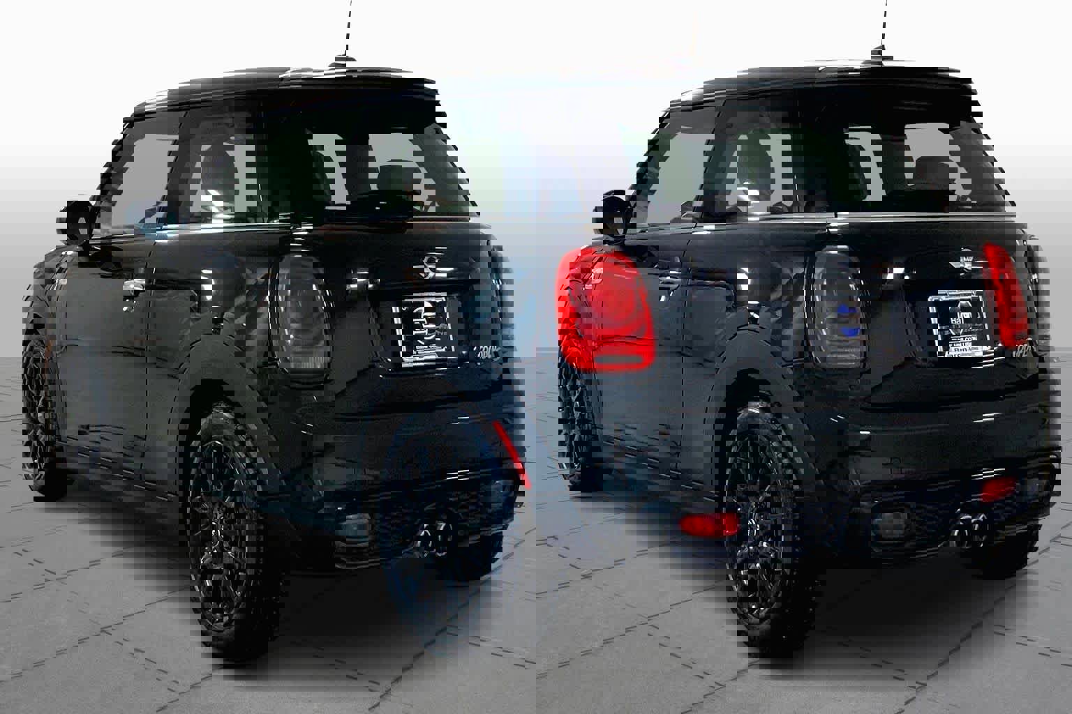 Used 2015 MINI Cooper S image 12