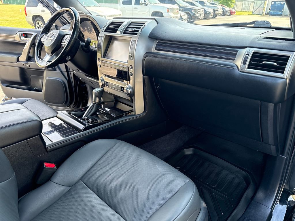 Used 2020 Lexus GX 460 Premium w/ Premium Package AWD/4WD image 80