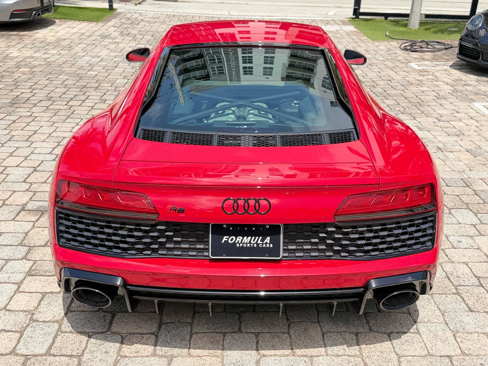 Used 2021 Audi R8 V10 RWD image 11
