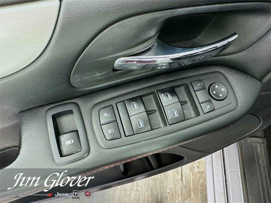 Used 2019 Dodge Grand Caravan GT image 21