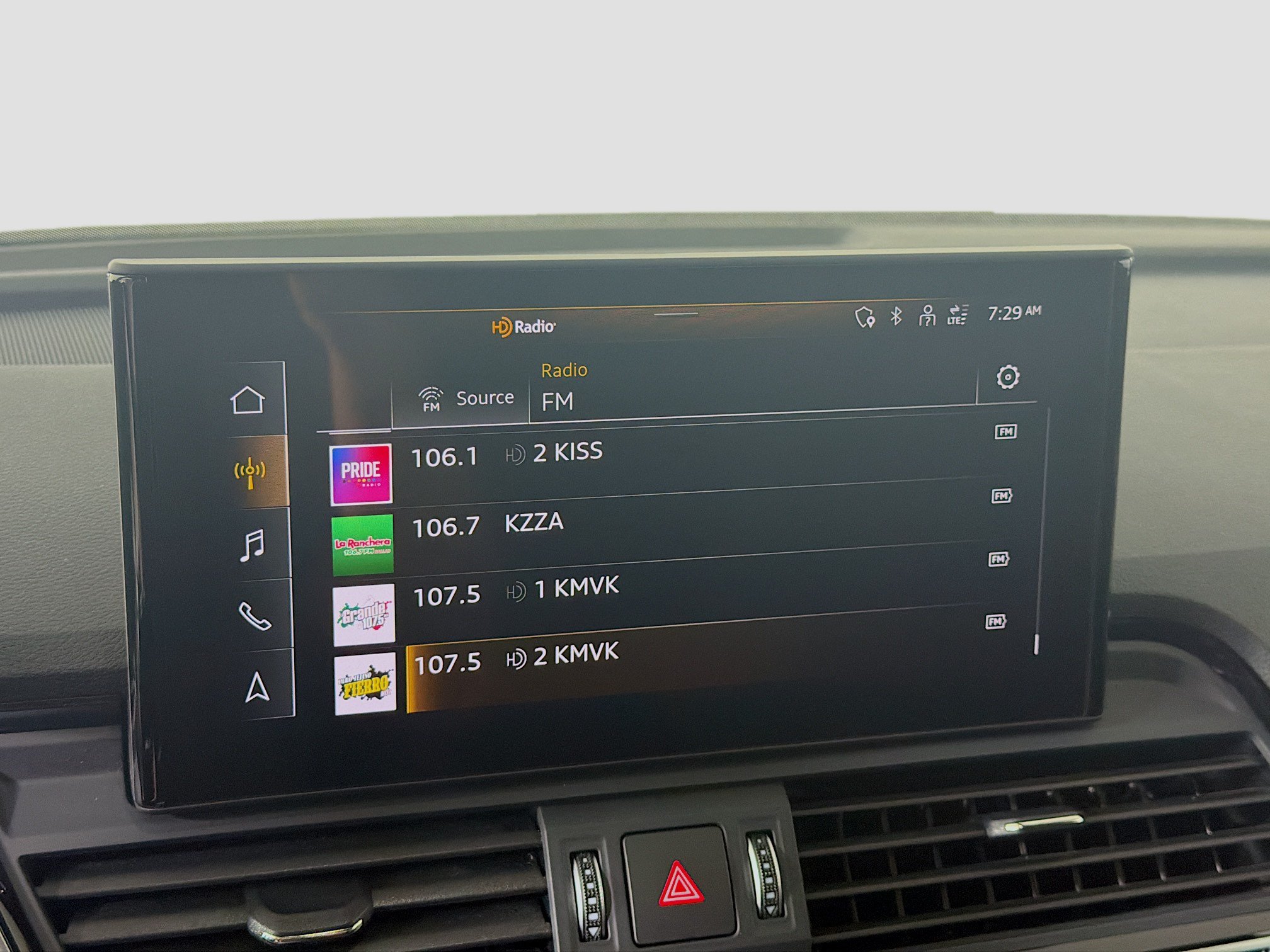 Used 2023 Audi Q5 2.0T Premium Plus w/ Premium Plus Package AWD/4WD image 21