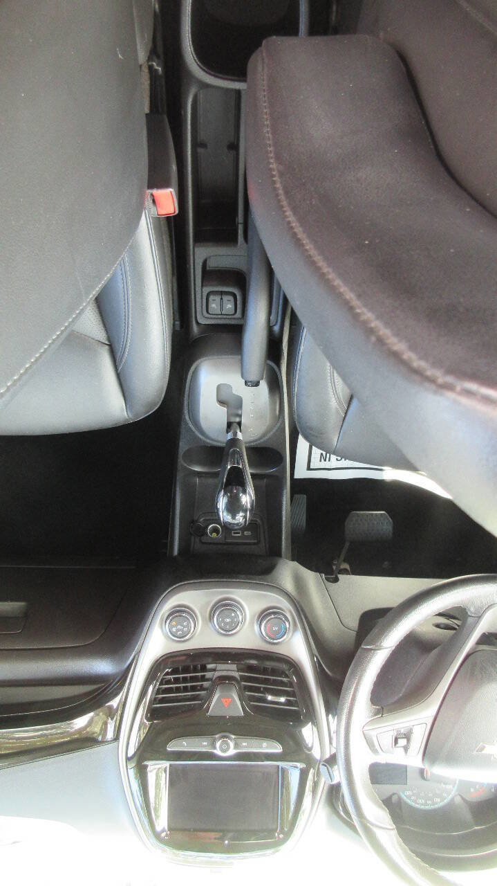 Used 2021 Chevrolet Spark LT w/ Driver Confidence Package image 31