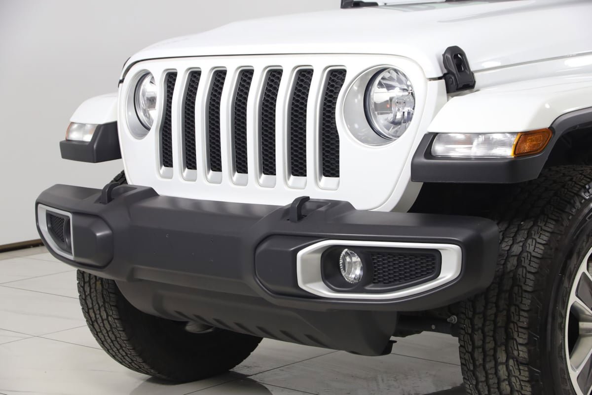 Used 2022 Jeep Wrangler Unlimited Sahara w/ Cold Weather Group image 52