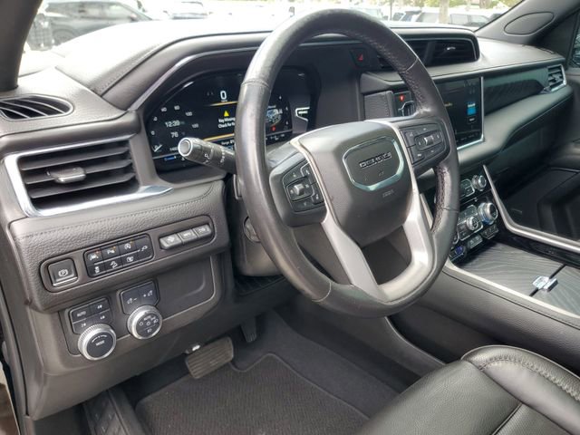 Used 2022 GMC Yukon XL Denali image 19