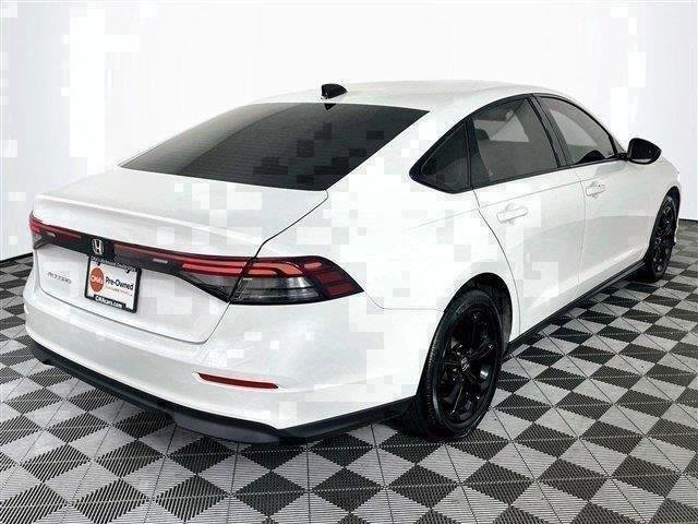 Used 2025 Honda Accord SE image 9