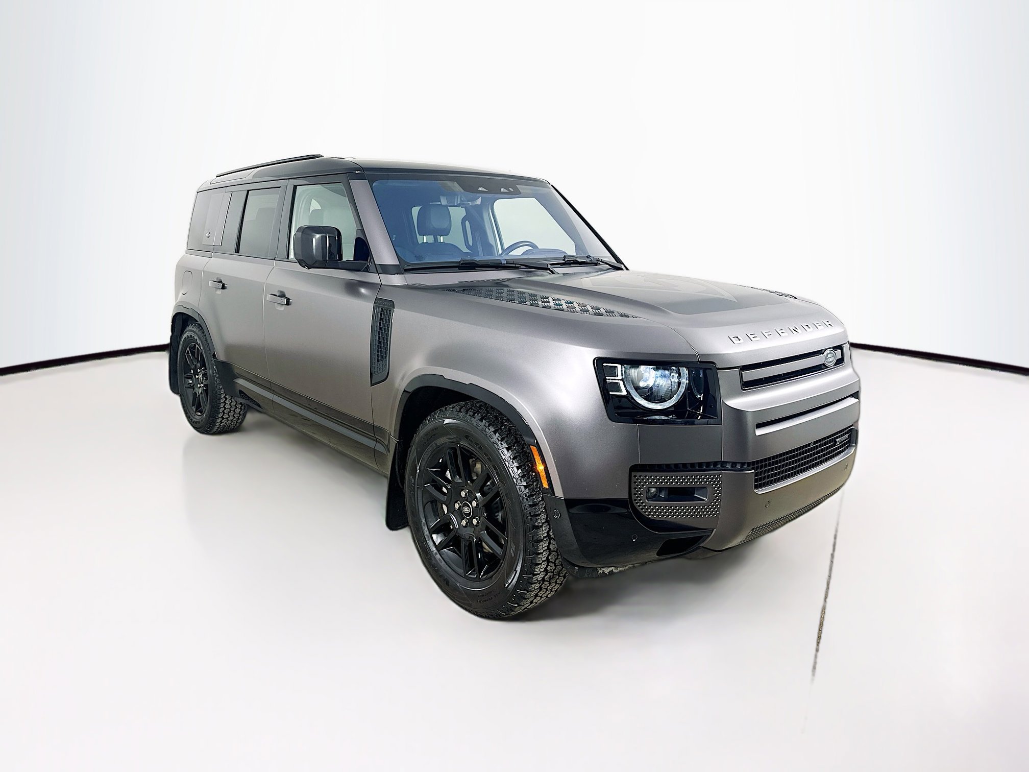 Used 2022 Land Rover Defender 110 X-Dynamic SE