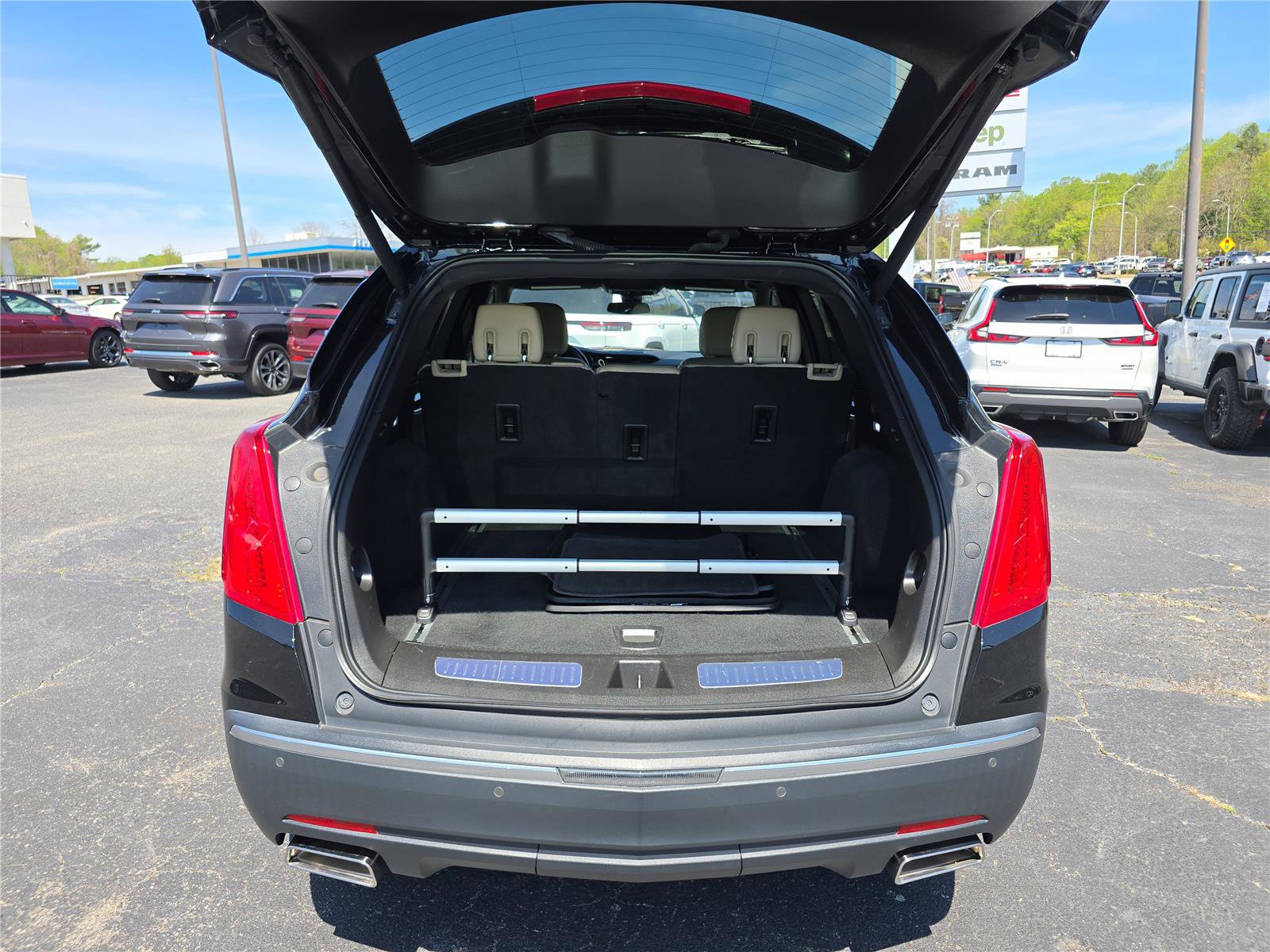 Used 2019 Cadillac XT5 Luxury image 5