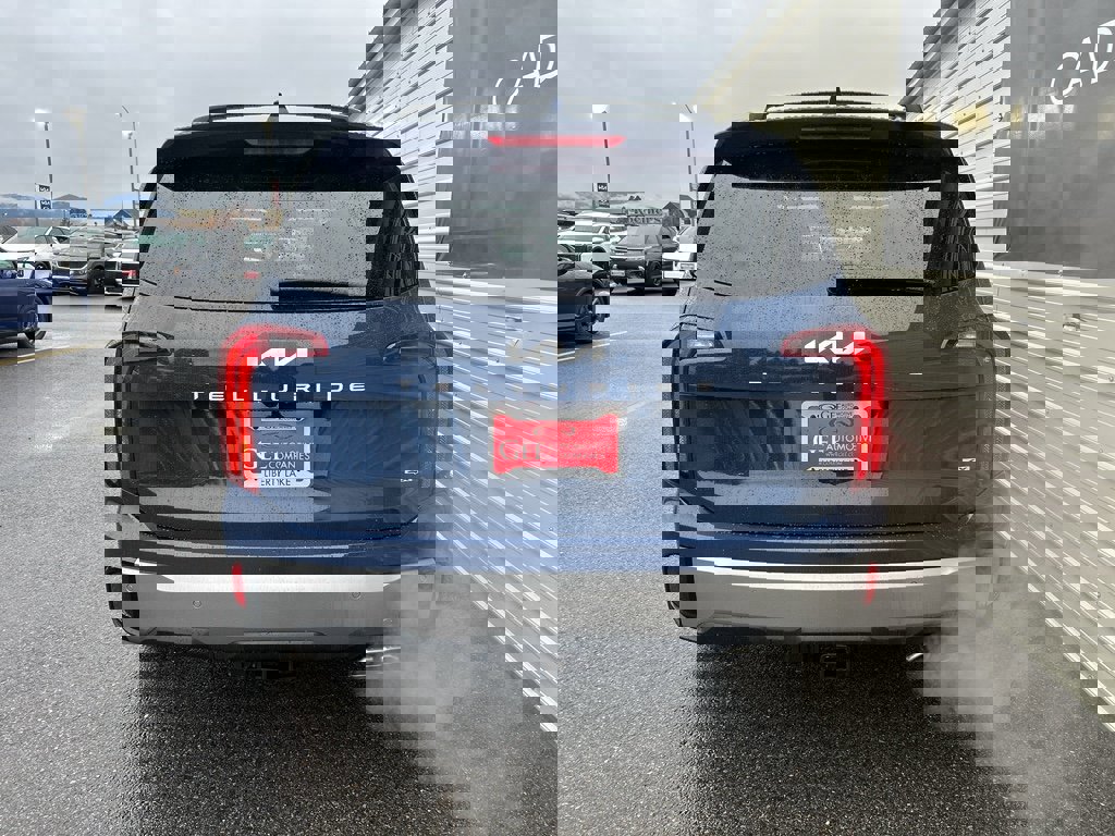 New 2025 Kia Telluride S image 5