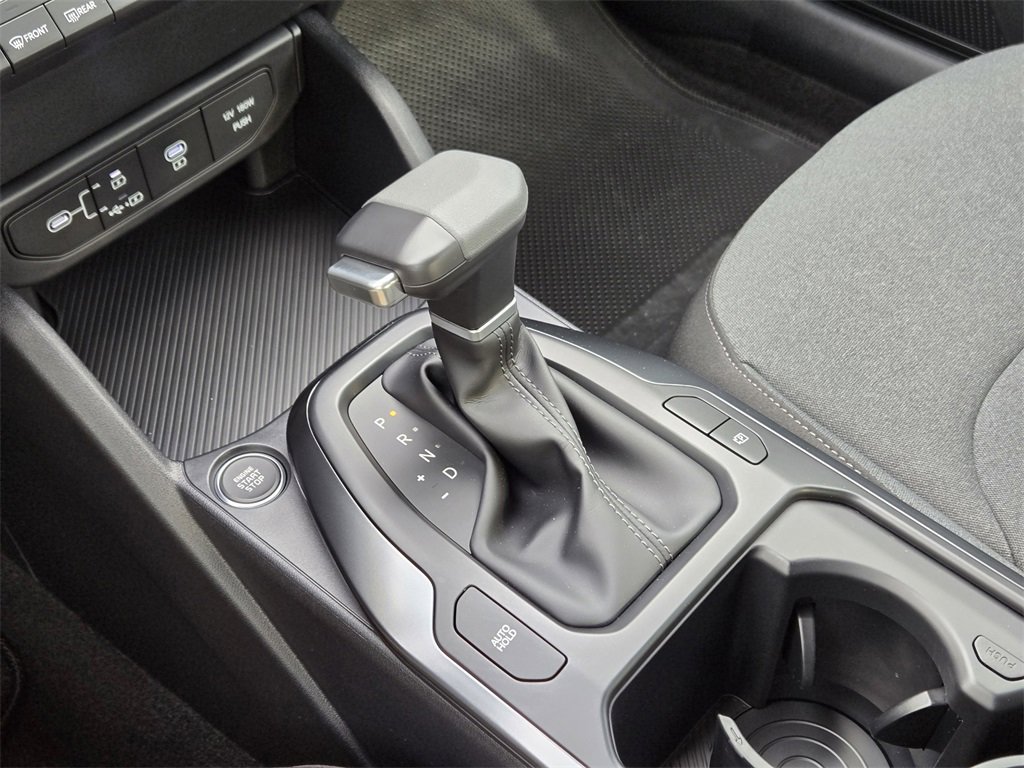 New 2025 Kia K4 LXS image 15